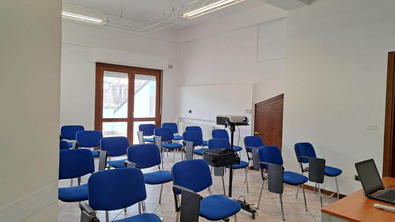 Hotel Azzurro L'Aquila Eksteriør billede